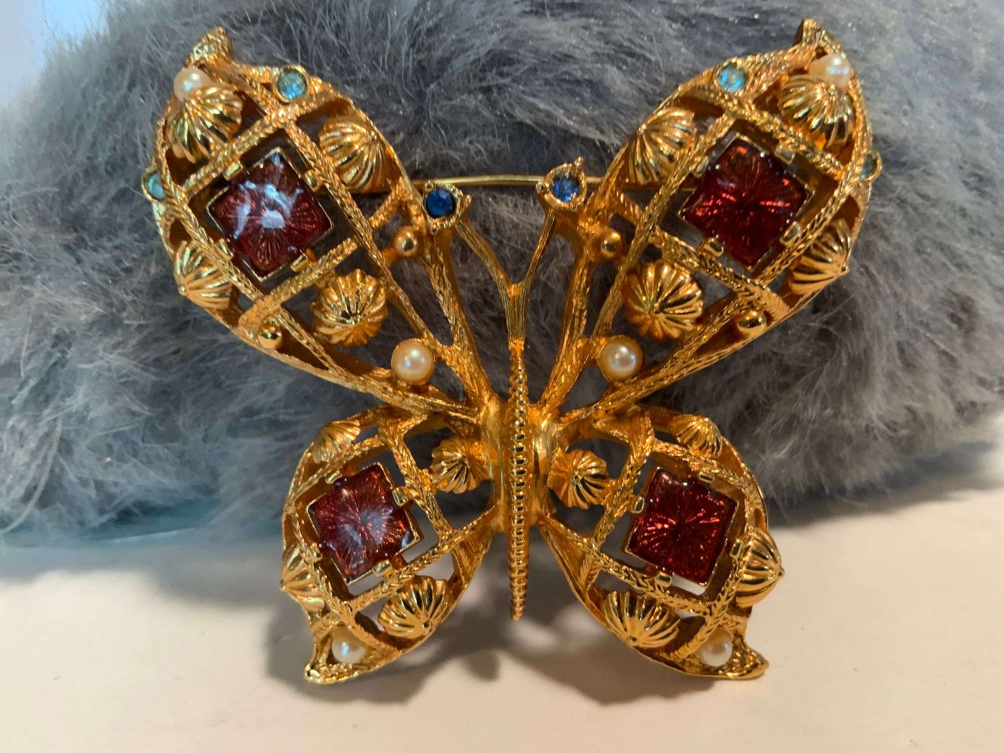 Avon clearance butterfly brooch