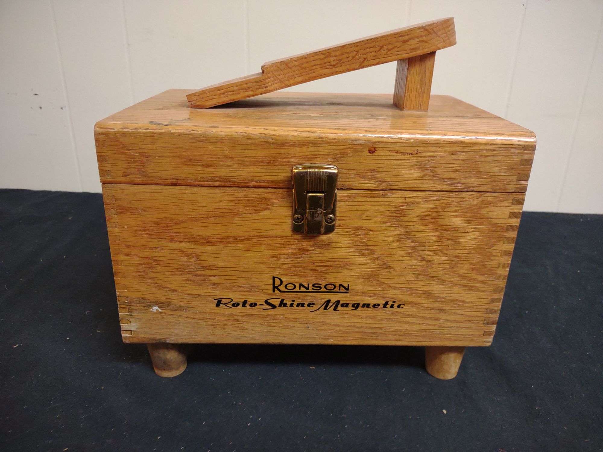 Ronson roto shine magnetic top